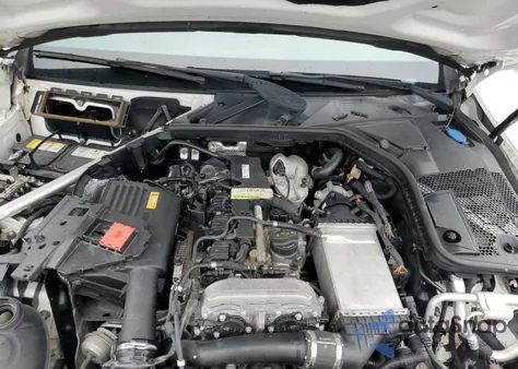 2018 Mercedes-Benz C 300 from USA, damaged, VIN 55SWF4JB5JU235902